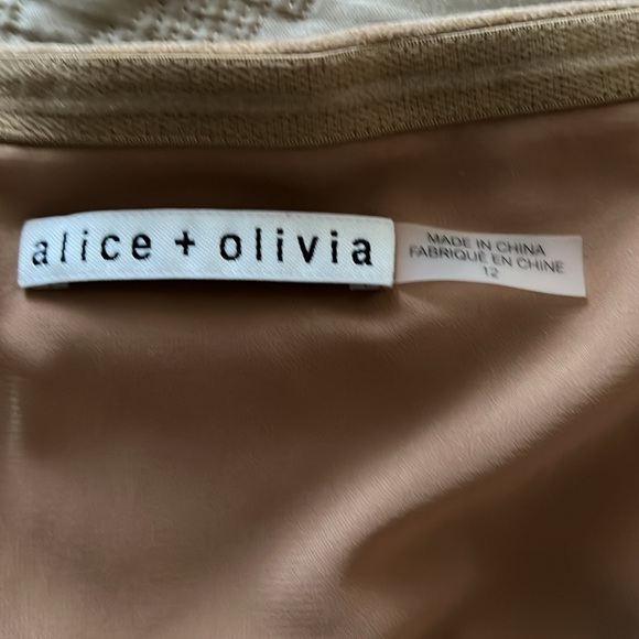 Suede tan cropped fitted T op - Picture 3 of 6